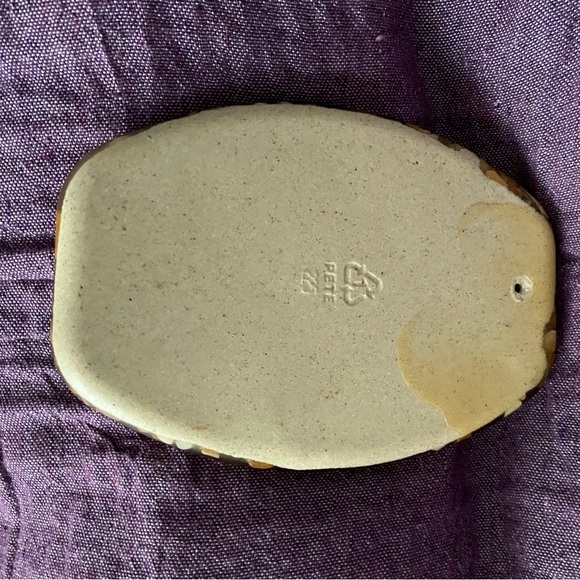 Resin Shell Wall Hanging - Picture 4 of 5